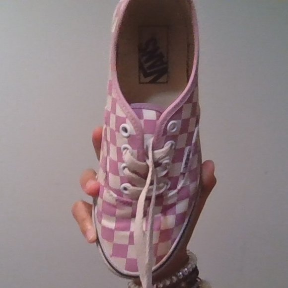 vans womans 6.5 purple skater shoes or everyday shoes barley used! - Picture 3 of 8